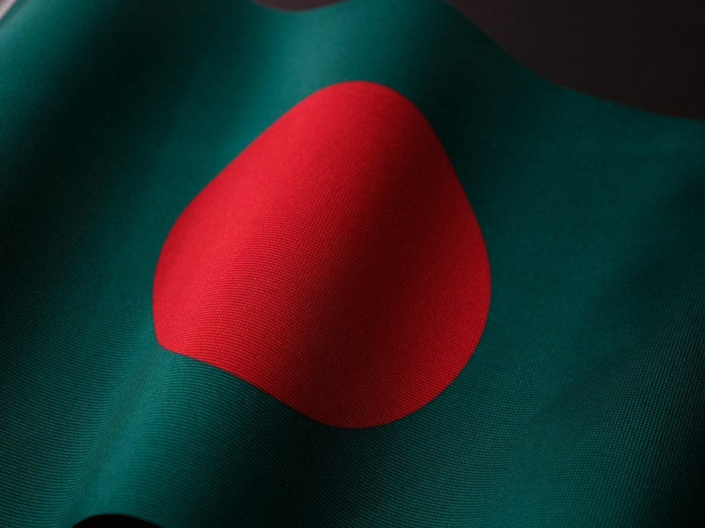 our national flag paragraph